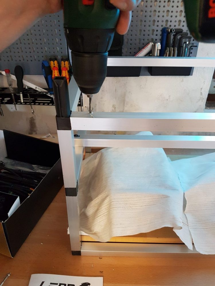 Alu Profil bohren Alu Profil bohren