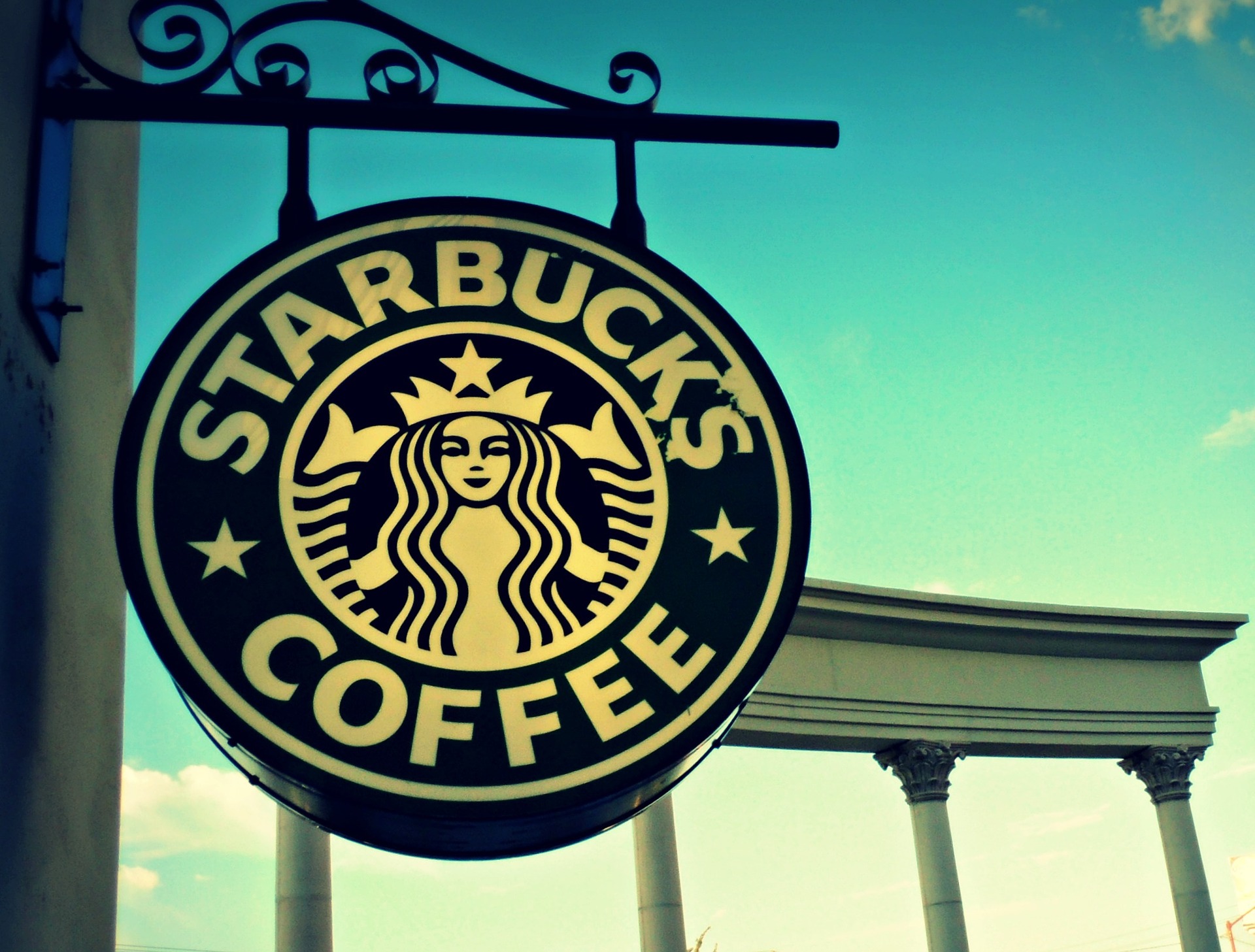 starbucks bakkt