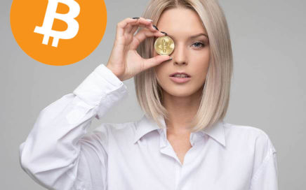 woman1-bitcoin